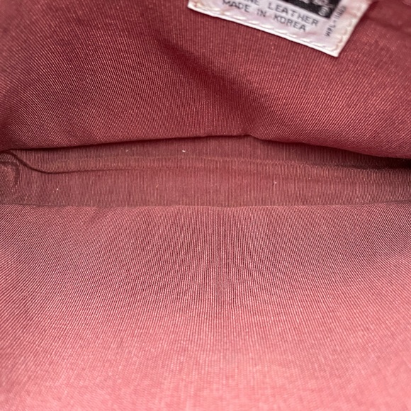 Vintage. Red Leather Envelope Clutch Purse - Picture 7 of 9